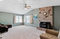 15850 Rancho Ramon Dr, Tracy, CA 95304