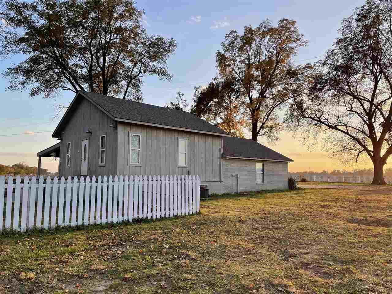 116 Pearson Ln, Texarkana, TX 75503