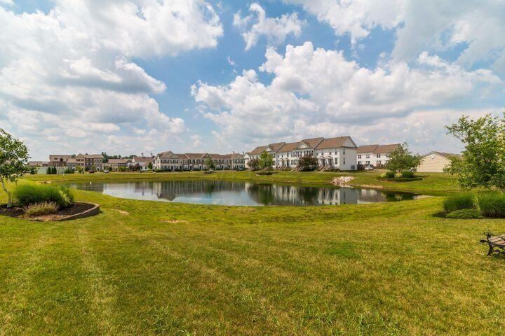 6475 Crab Apple Drive, #4-6475, Canal Winchester, OH 43110