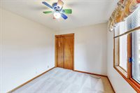 10641 Spaulding Circle, Omaha, NE 68134