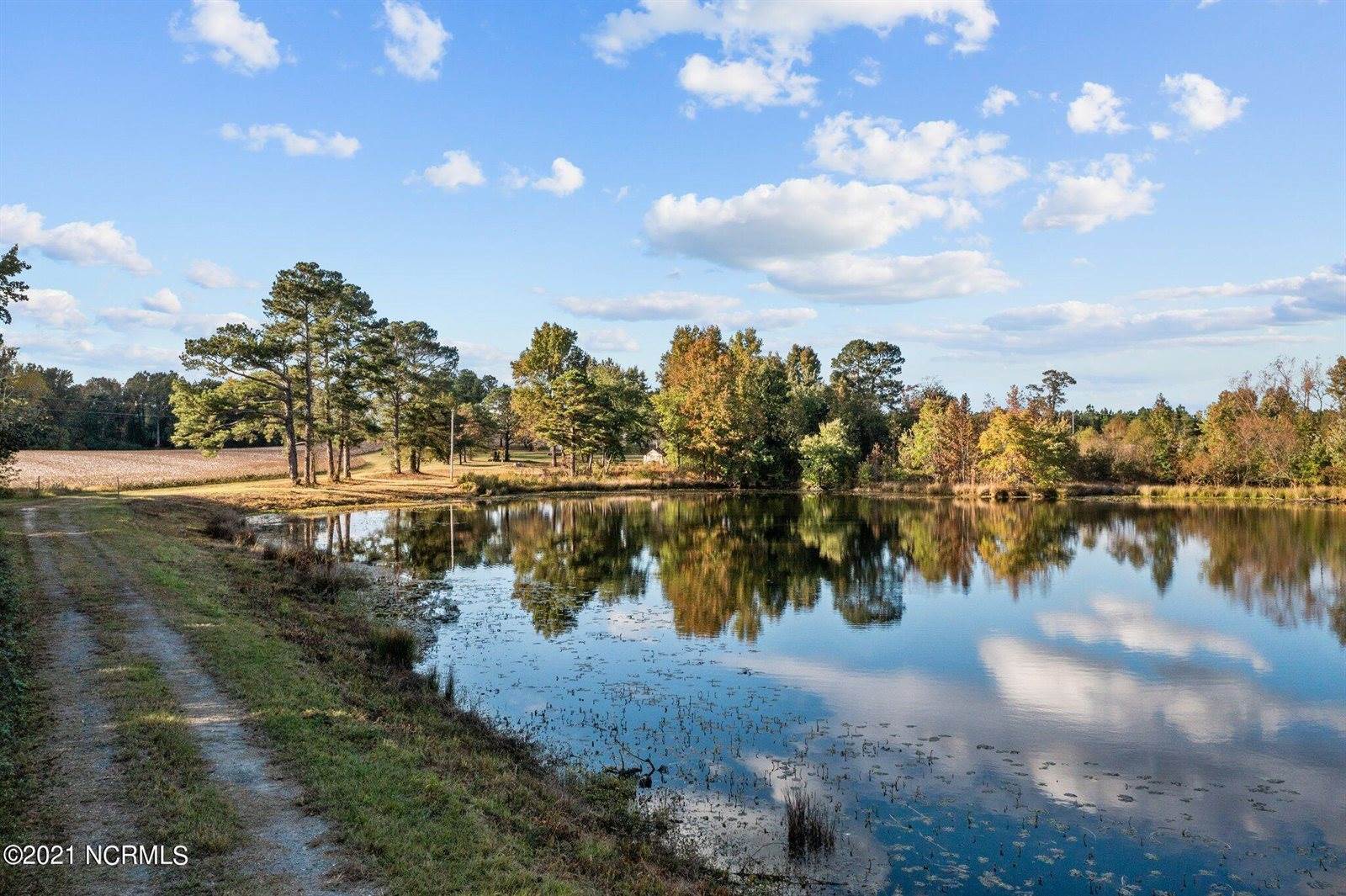 4464 Nc-24, Cameron, NC 28326