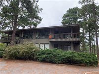 211 Foxkroft Drive, Moore County, NC 27281