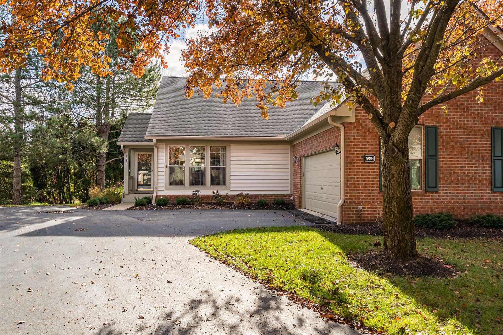 5883 Dunabbey Loop, Dublin, OH 43017