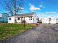 2382 Chateau Street, Grove City, OH 43123