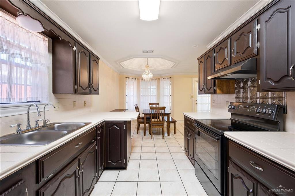 6104 36th Street, McAllen, TX 78504