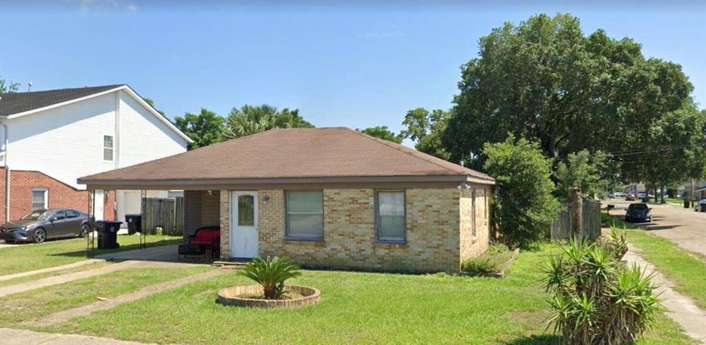 6200 Dorothea Street, New Orleans, LA 70126