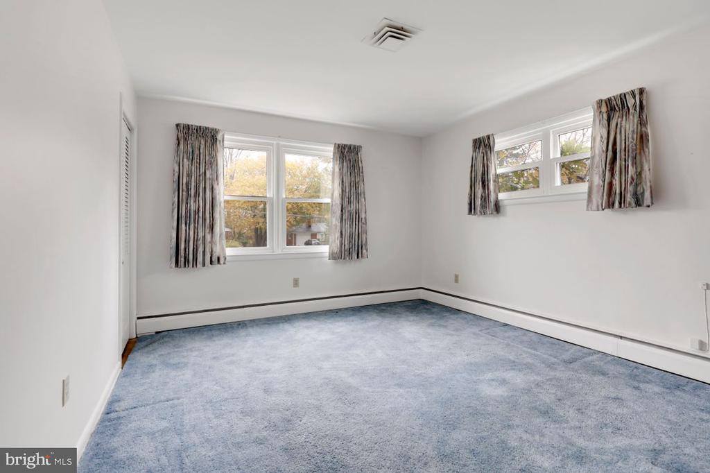 8418 High Ridge Road, Ellicott City, MD 21043