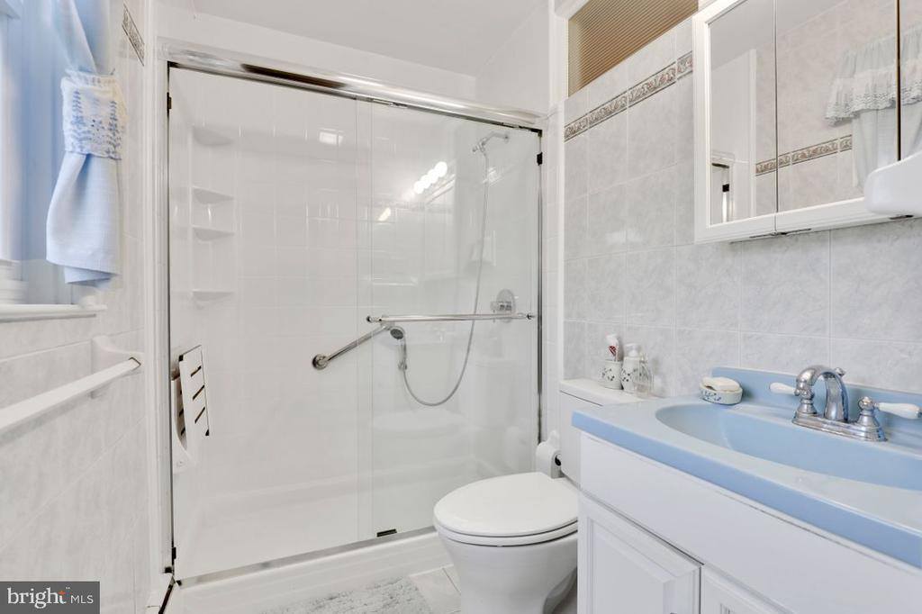 8418 High Ridge Road, Ellicott City, MD 21043