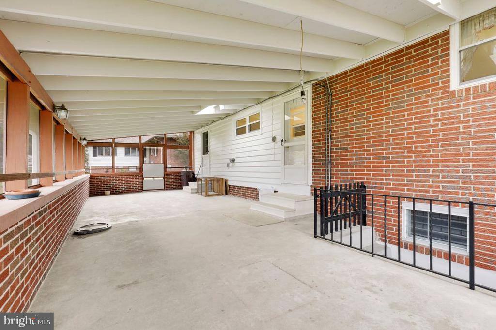 8418 High Ridge Road, Ellicott City, MD 21043