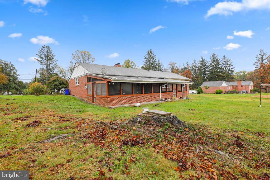 8418 High Ridge Road, Ellicott City, MD 21043