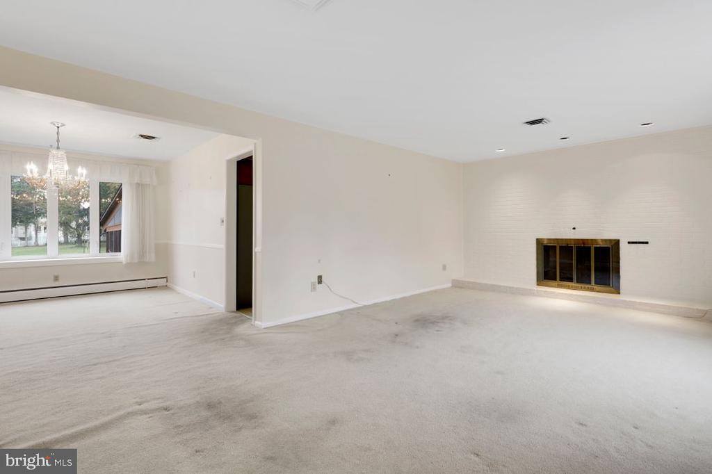 8418 High Ridge Road, Ellicott City, MD 21043