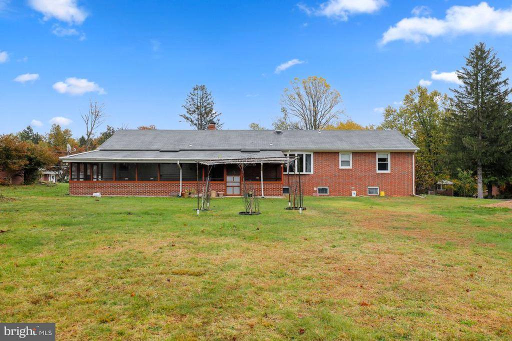 8418 High Ridge Road, Ellicott City, MD 21043