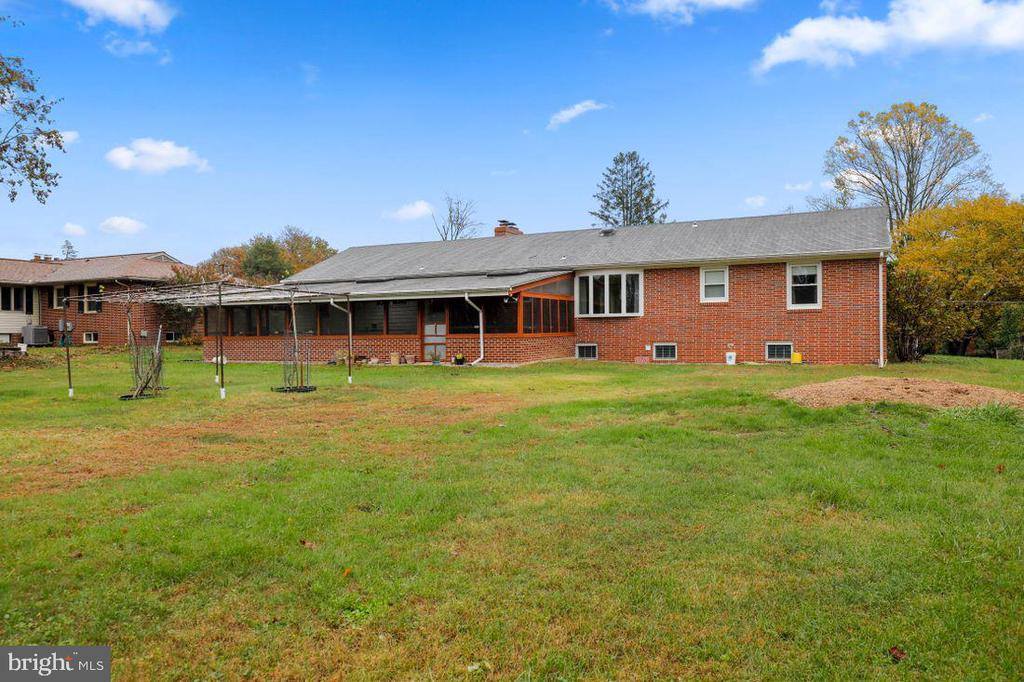 8418 High Ridge Road, Ellicott City, MD 21043