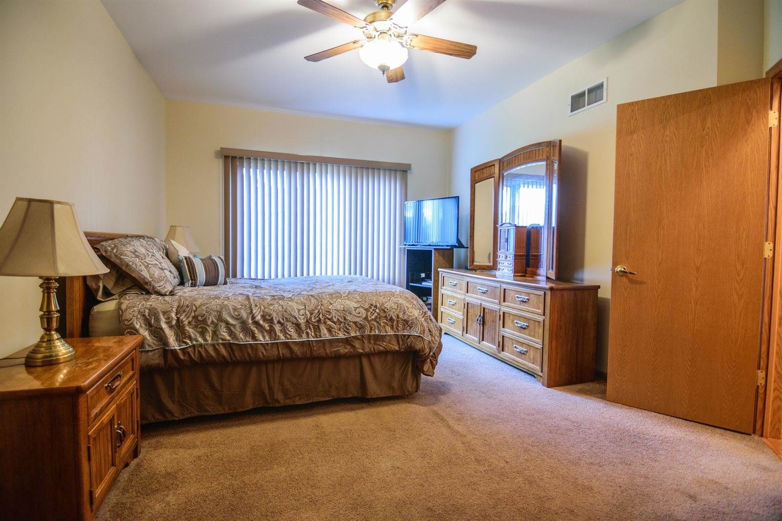 20541 Lennon Court, Frankfort, IL 60423