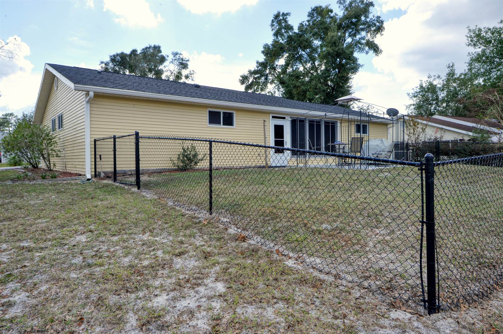 8615 SW 116th Lane Road, Ocala, FL 34481