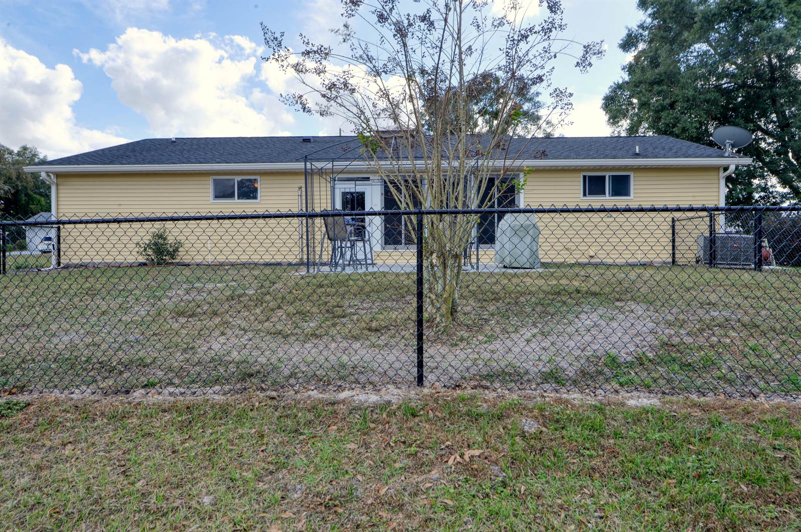 8615 SW 116th Lane Road, Ocala, FL 34481