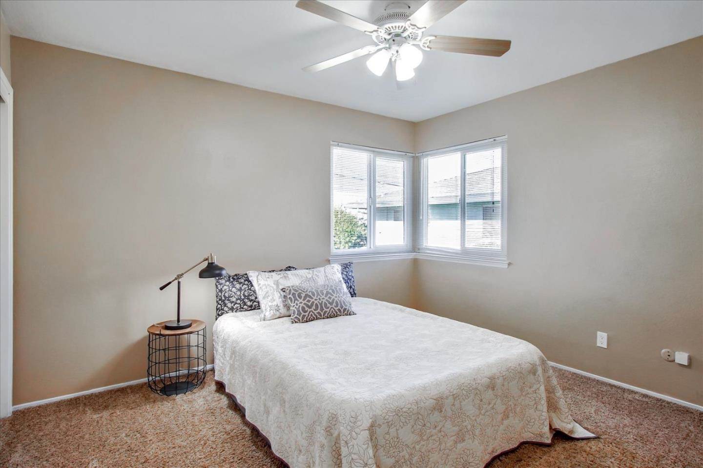 1881 Hermosa WAY, Hollister, CA 95023