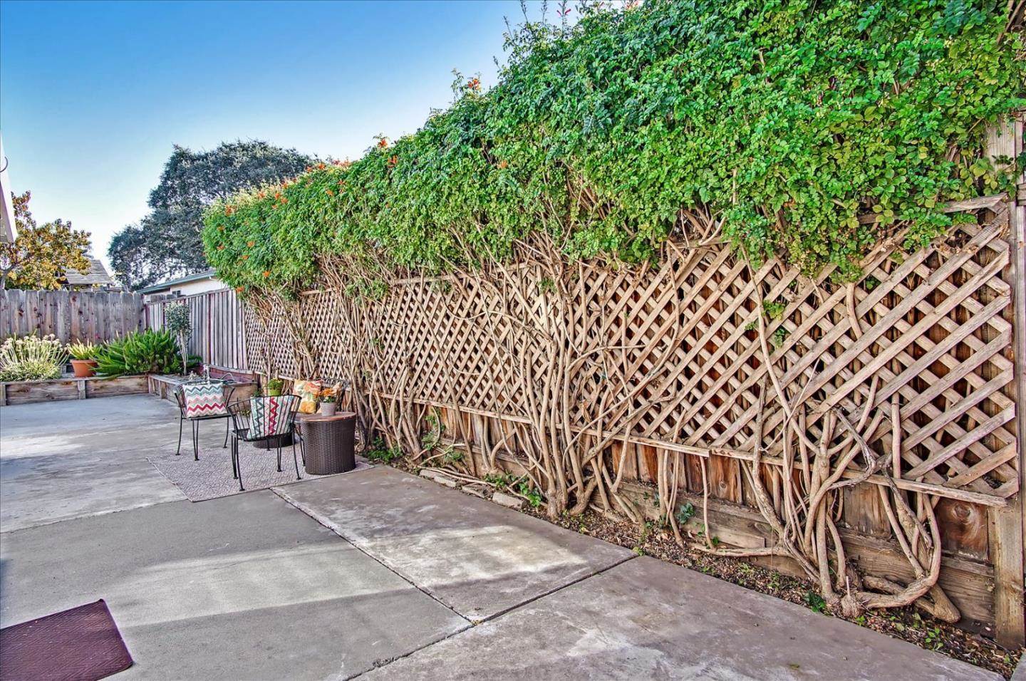 1881 Hermosa WAY, Hollister, CA 95023