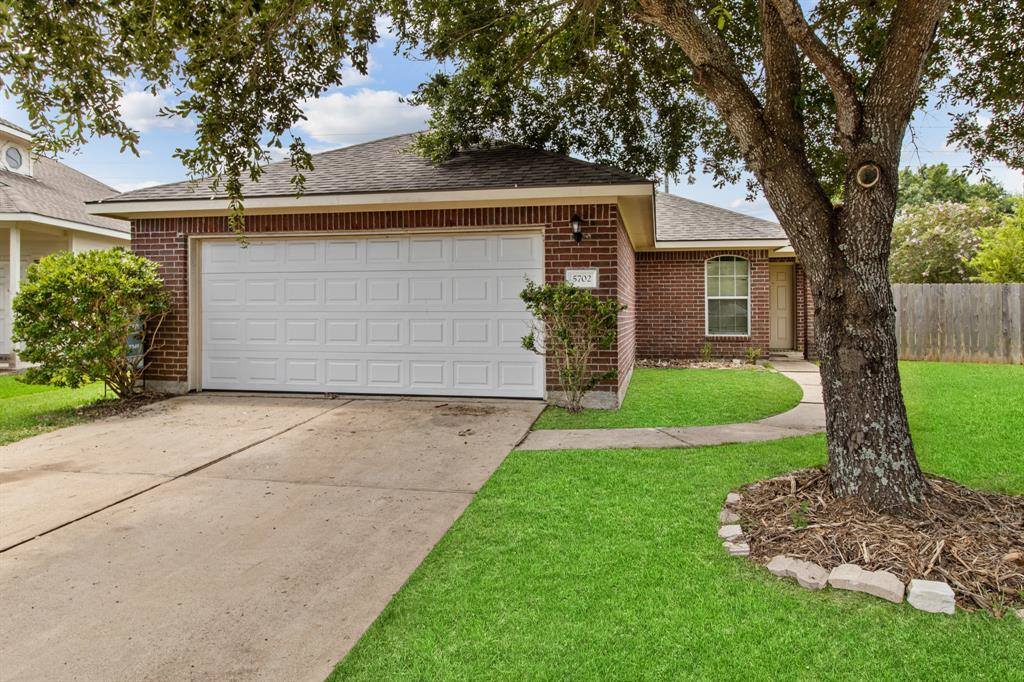 5702 Rose Rock Canyon, Richmond, TX 77469
