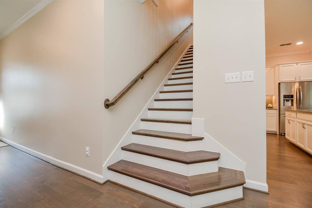 8914 Aventino Way, Houston, TX 77080