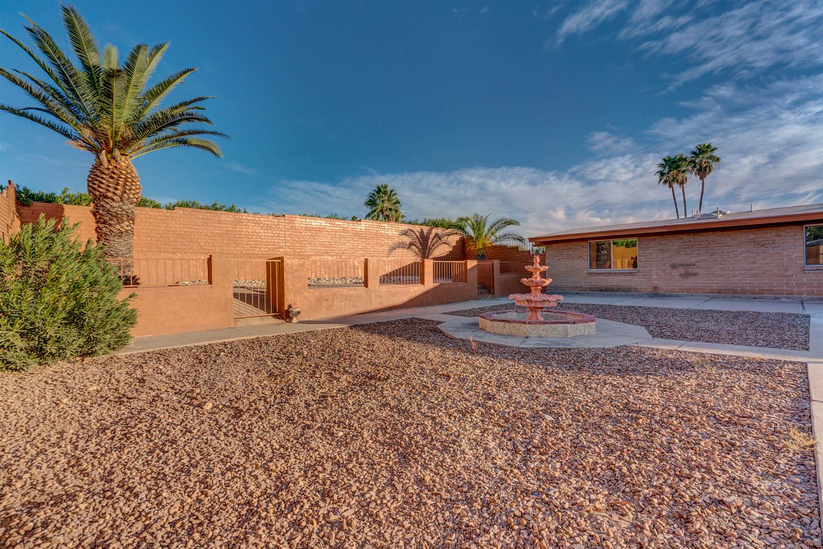 9797 E Nicaragua Pl, Tucson, AZ 85730