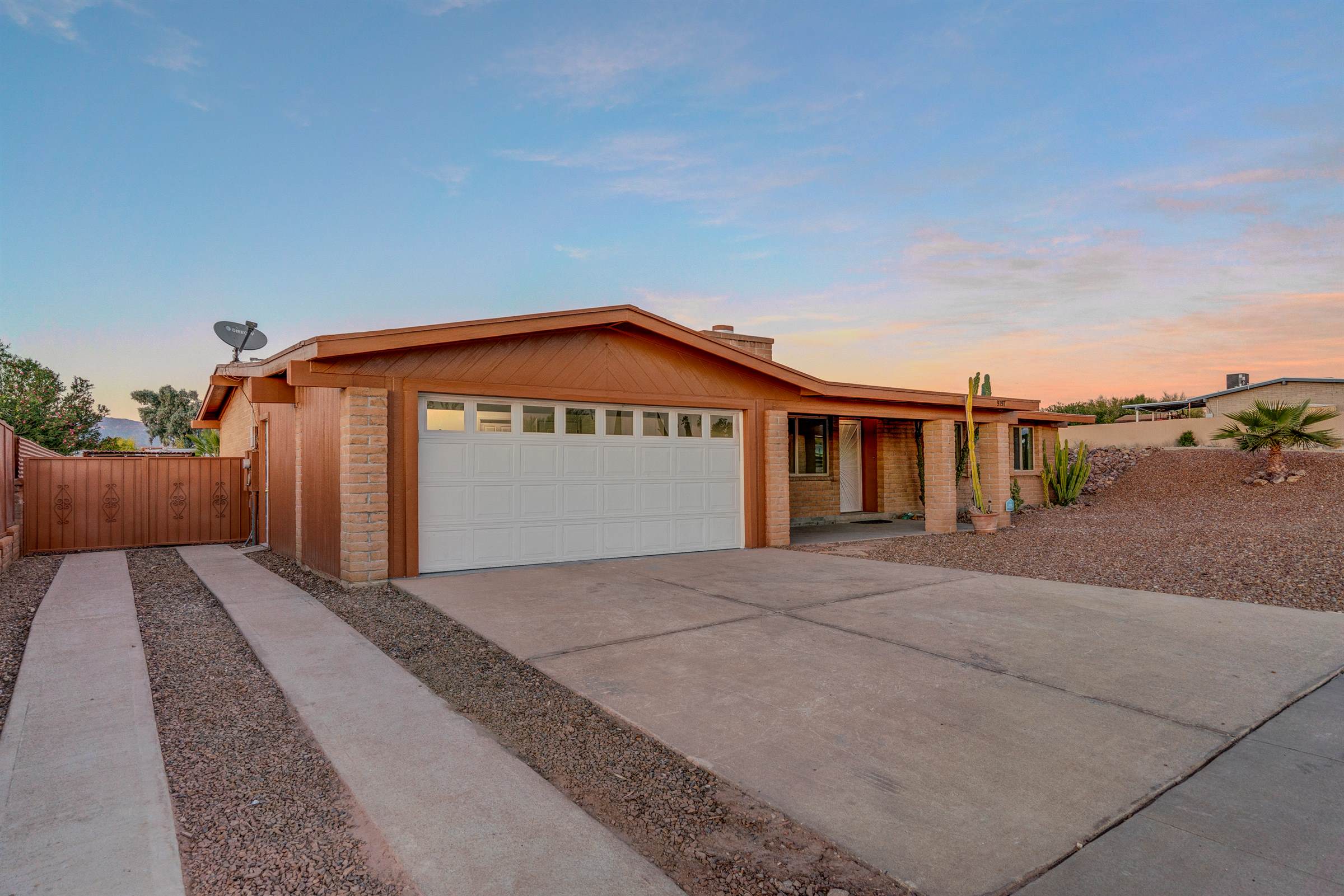9797 E Nicaragua Pl, Tucson, AZ 85730