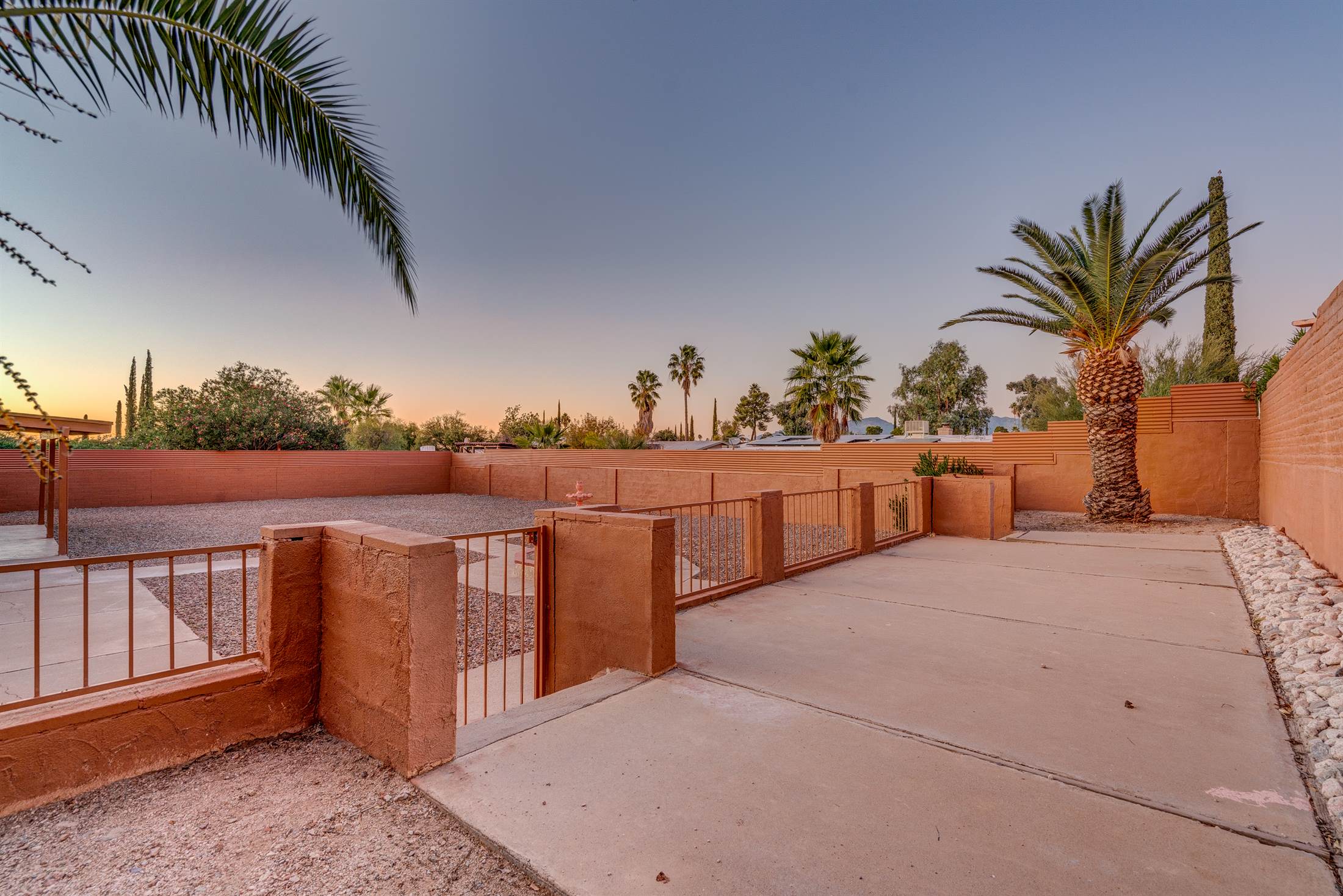 9797 E Nicaragua Pl, Tucson, AZ 85730