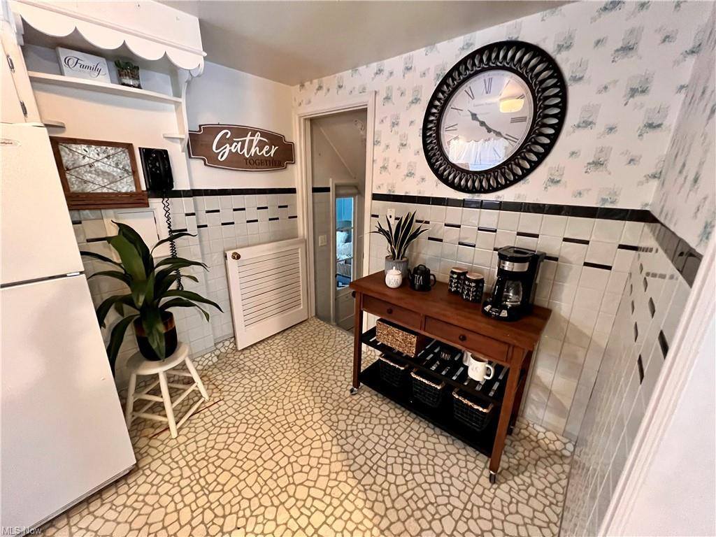 6726 Glendale Avenue, Youngstown, OH 44512