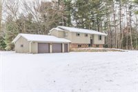 9310 Lake Road, Wisconsin Rapids, WI 54494