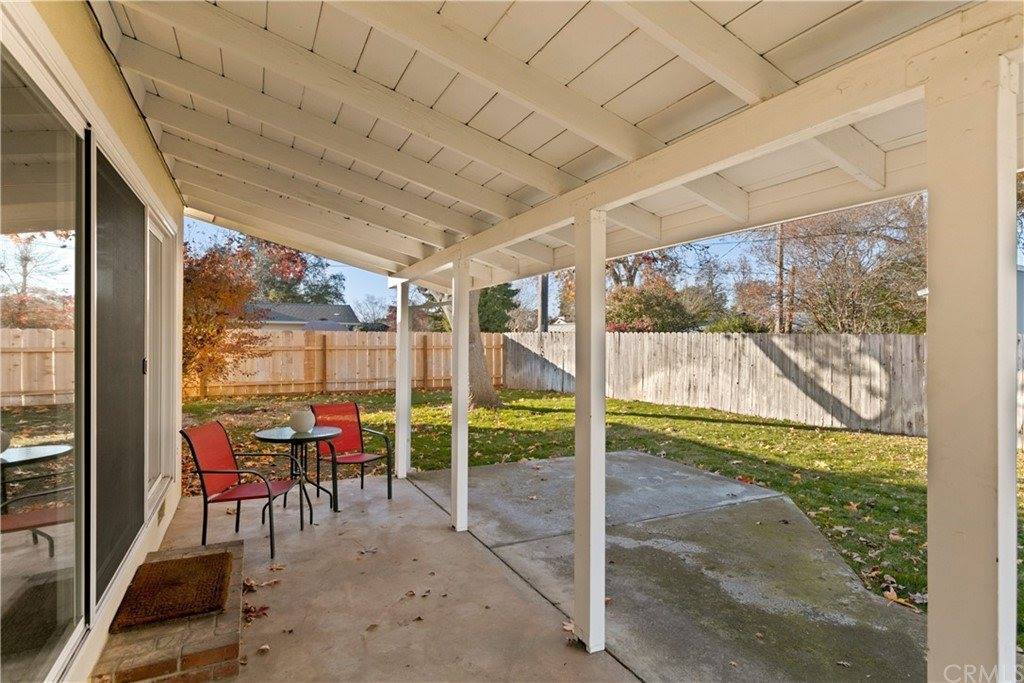 1076 Manzanita Avenue, Chico, CA 95926