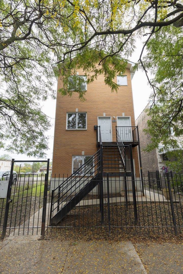 7007 South Stewart Avenue, Chicago, IL 60621