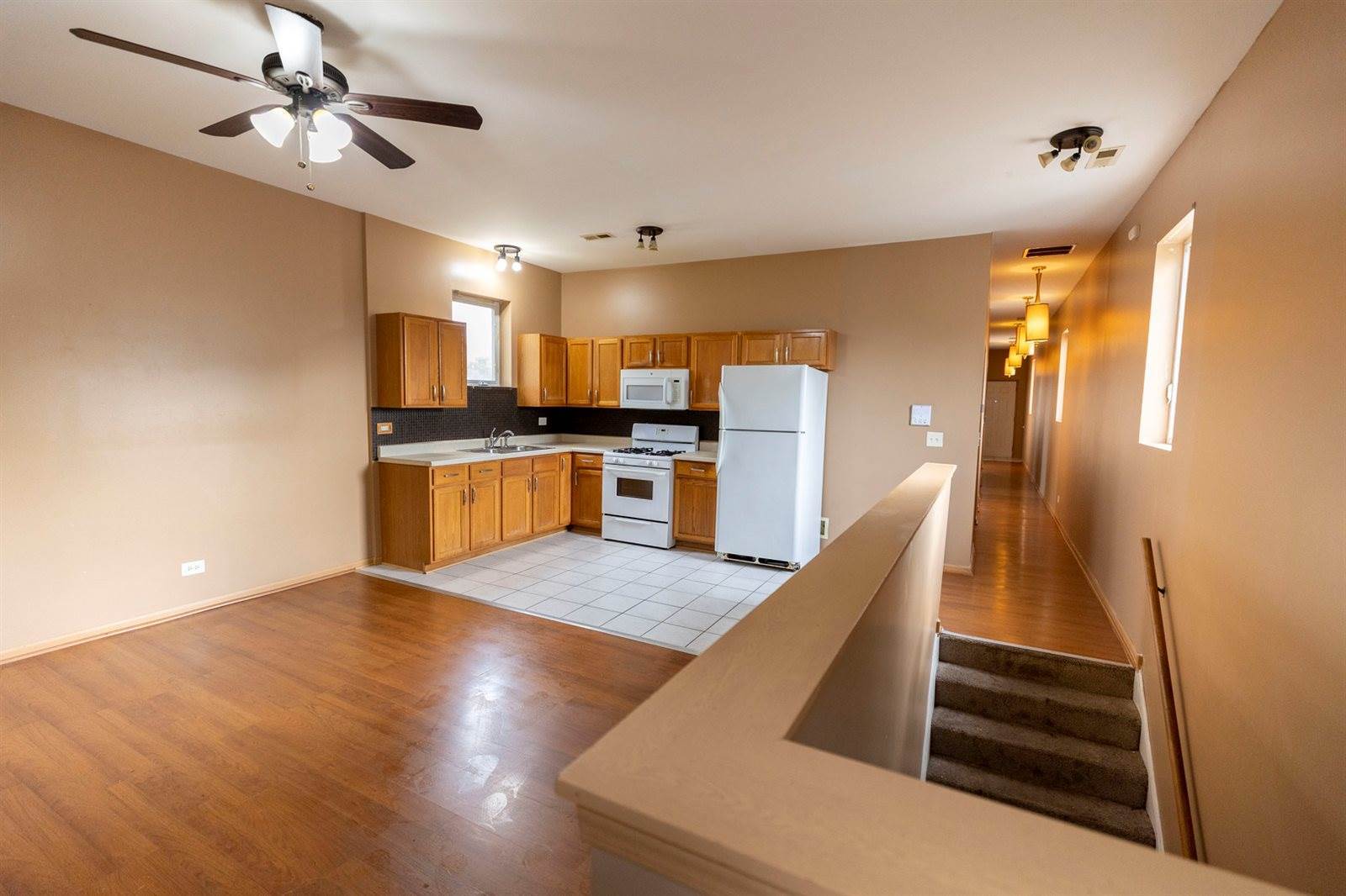 7007 South Stewart Avenue, Chicago, IL 60621