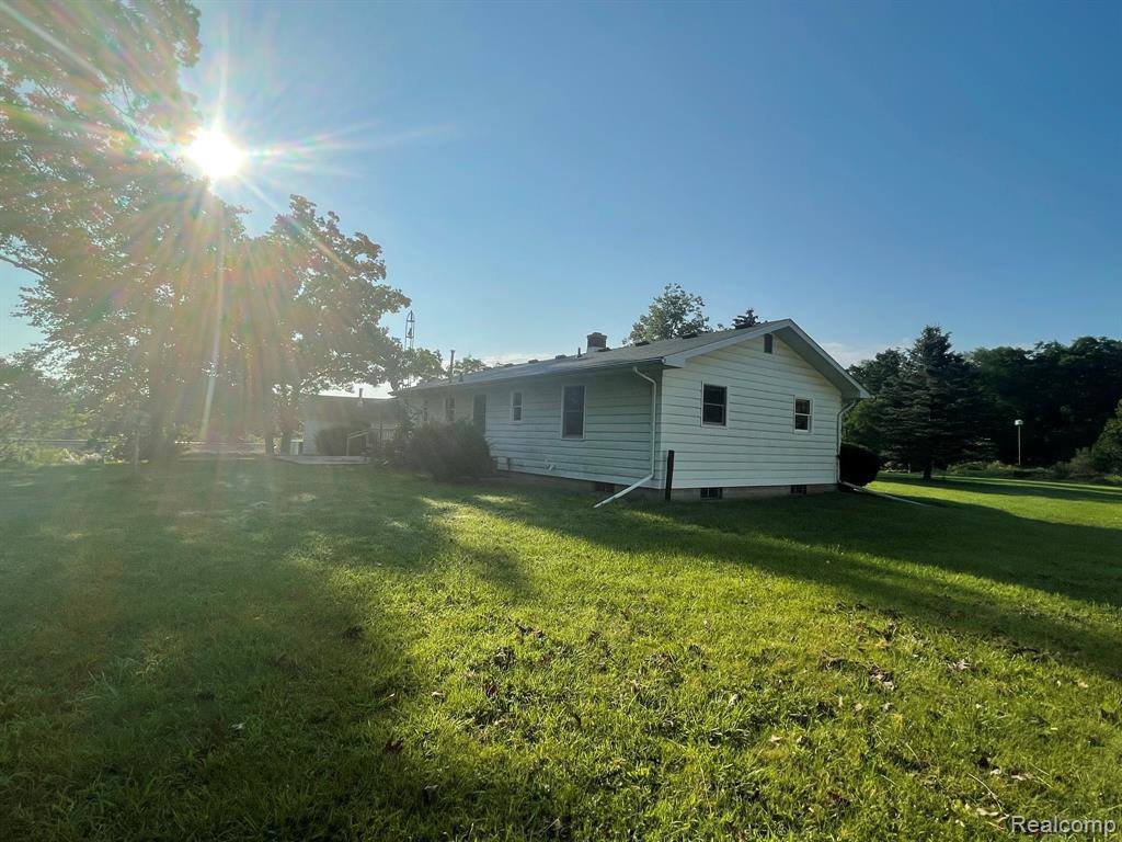 7500 Sanford (B) Road, Cohoctah Township, MI 48855