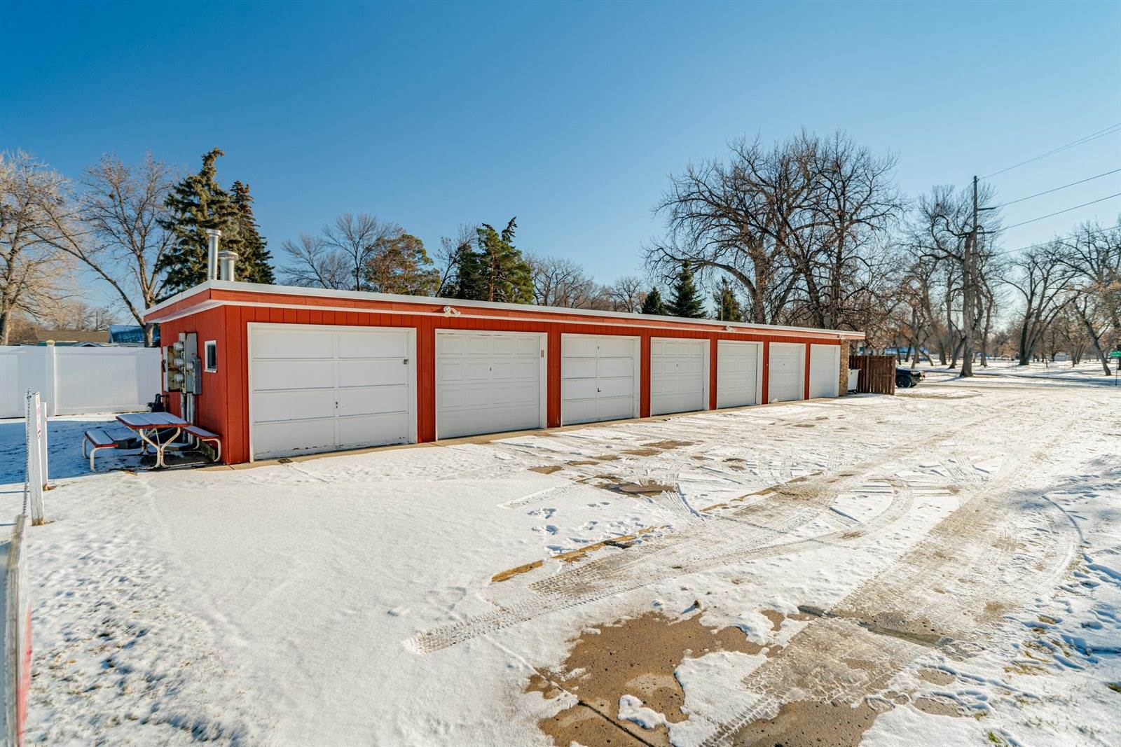 139 Riverside Park Road SW, #3, Bismarck, ND 58504