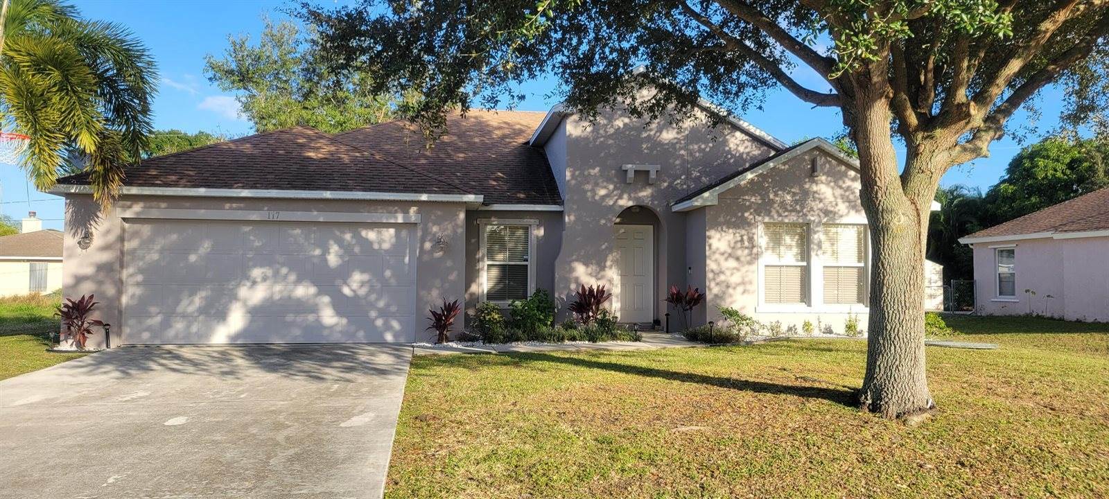 117 NW Carmelite Street, Port Saint Lucie, FL 34983