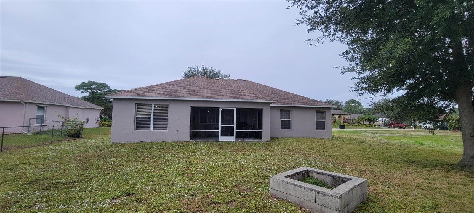 117 NW Carmelite Street, Port Saint Lucie, FL 34983