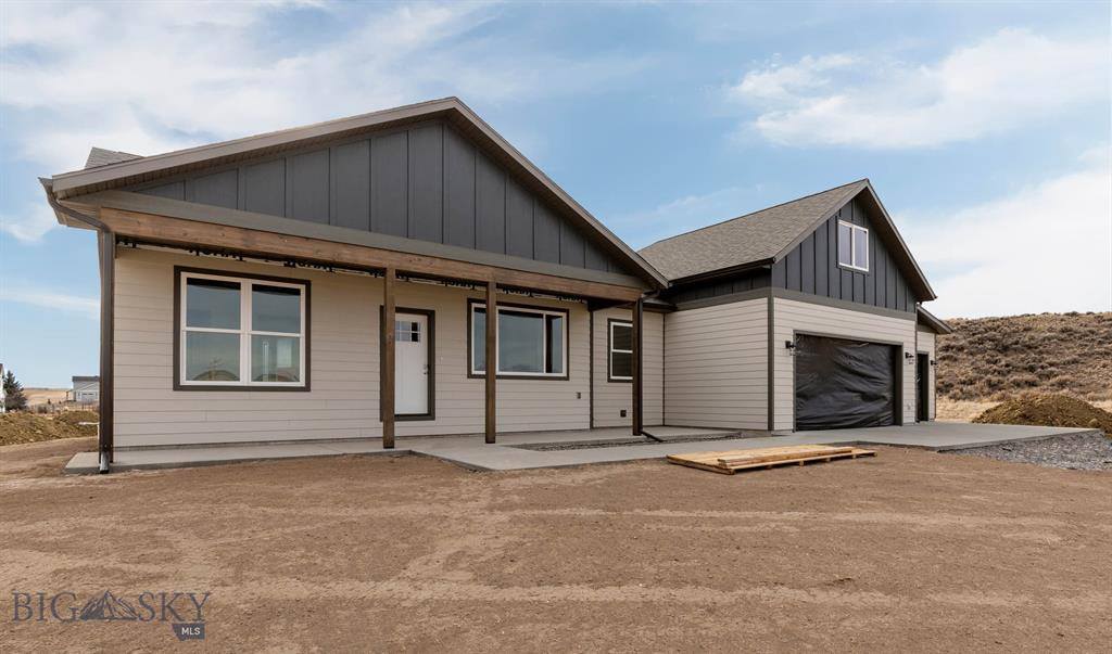 9 Red Shoulder Lane, Three Forks, MT 59752