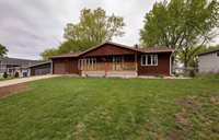 502 Jefferson Dr, Alcester, SD 57001