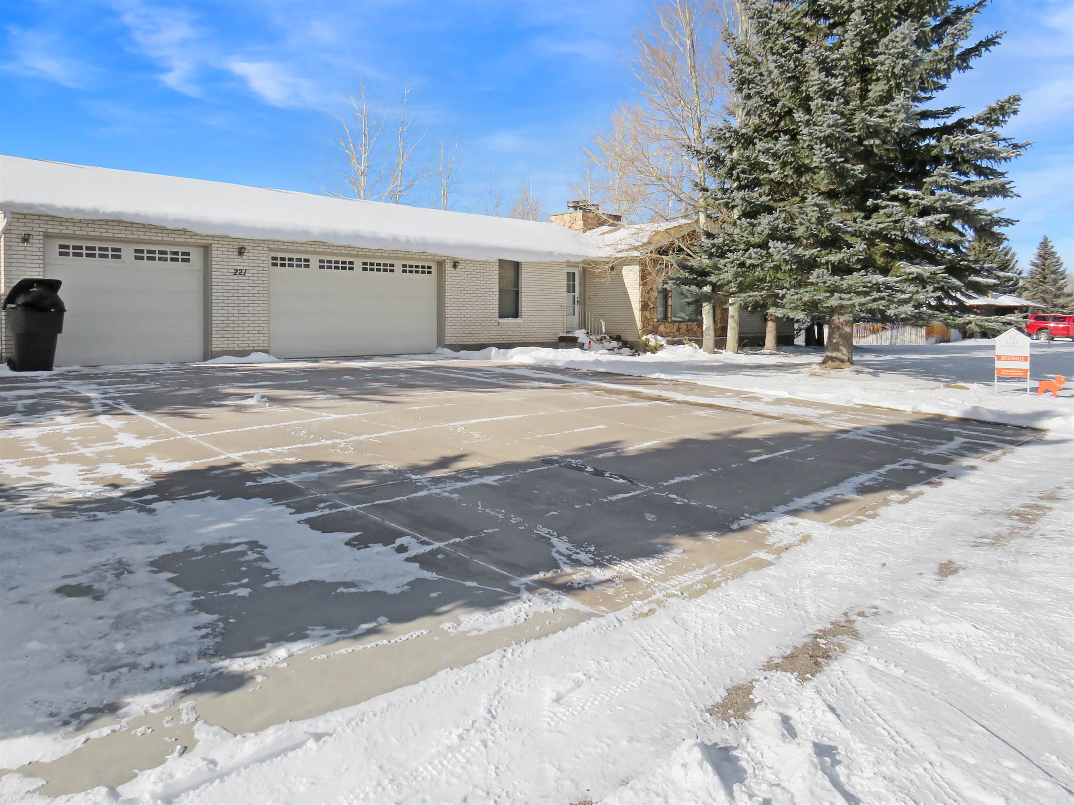 221 Toponce Drive, Evanston, WY 82930