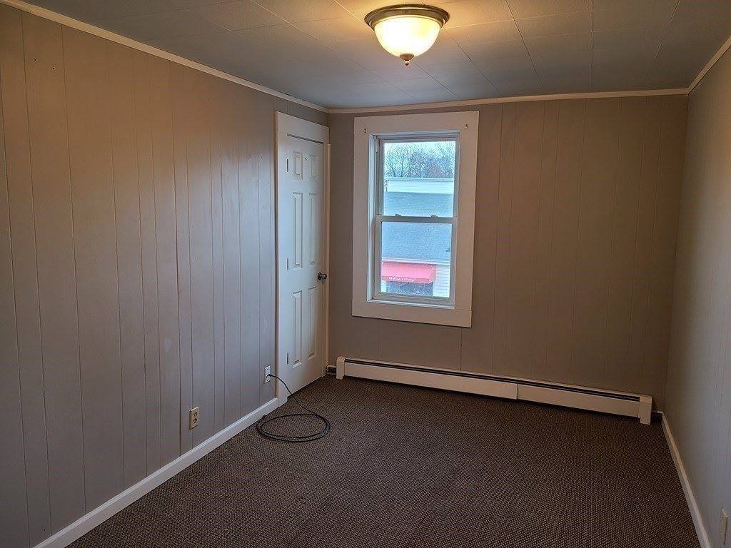 83-85 Parker St, Springfield, MA 01151