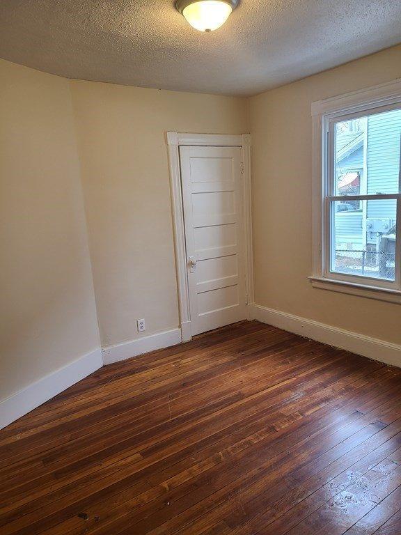 123-125 Ranney St, Springfield, MA 01108
