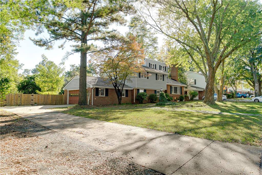 2411 Larkwood Road, Henrico, VA 23294