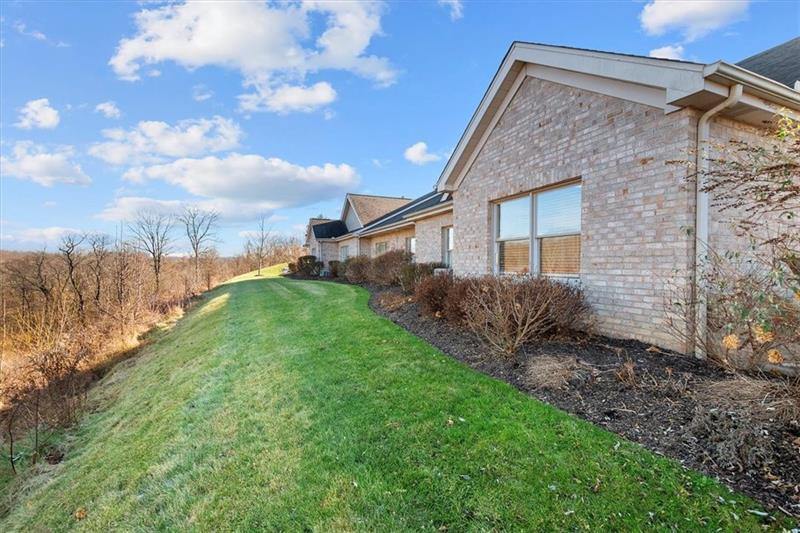 9903 Sundance Dr, South Fayette, PA 15017