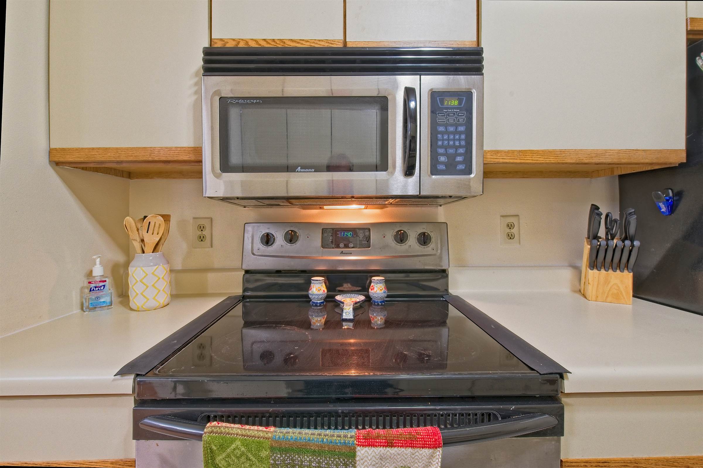 133 Ponwood Circle, Madison, WI 53717