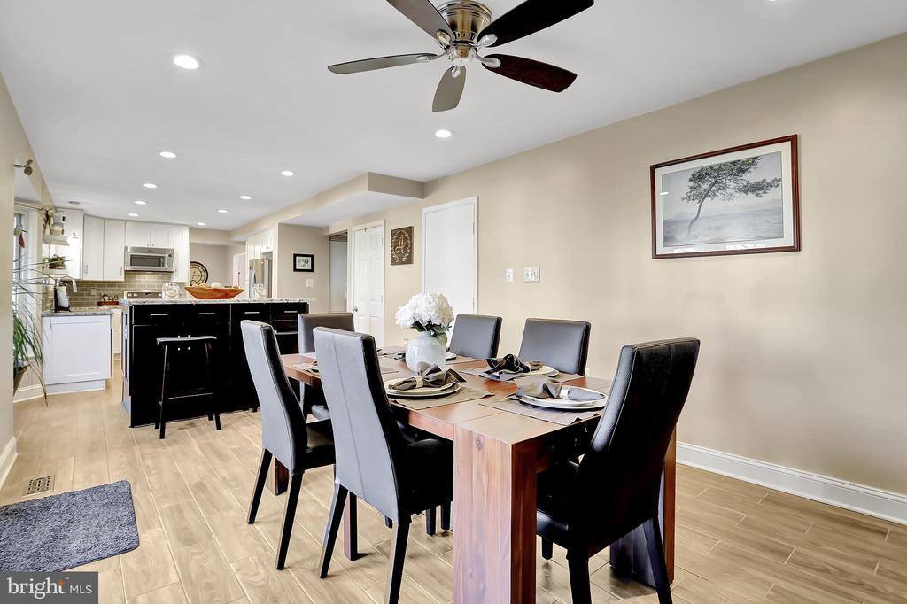 788 3RD Street, Herndon, VA 20170