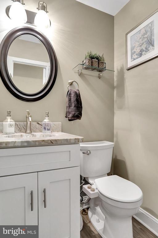 788 3RD Street, Herndon, VA 20170