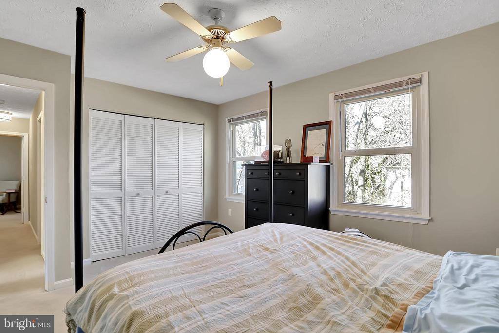 788 3RD Street, Herndon, VA 20170