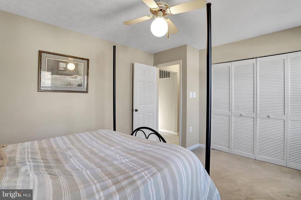 788 3RD Street, Herndon, VA 20170