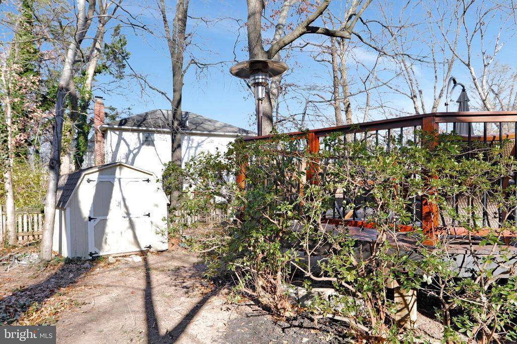 788 3RD Street, Herndon, VA 20170