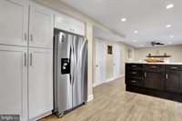 788 3RD Street, Herndon, VA 20170